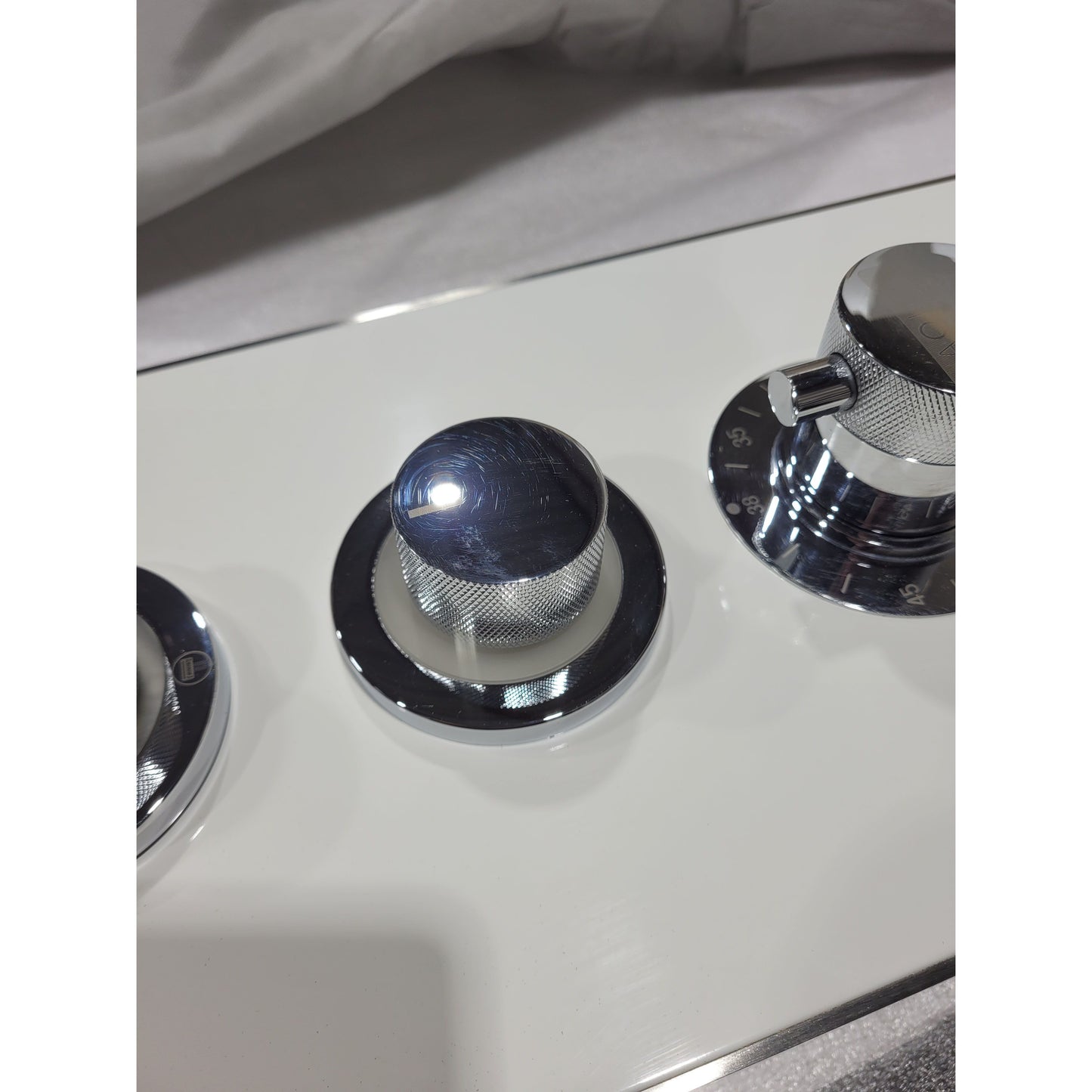 PD-840-S/WHSS (Demo shower column #63)