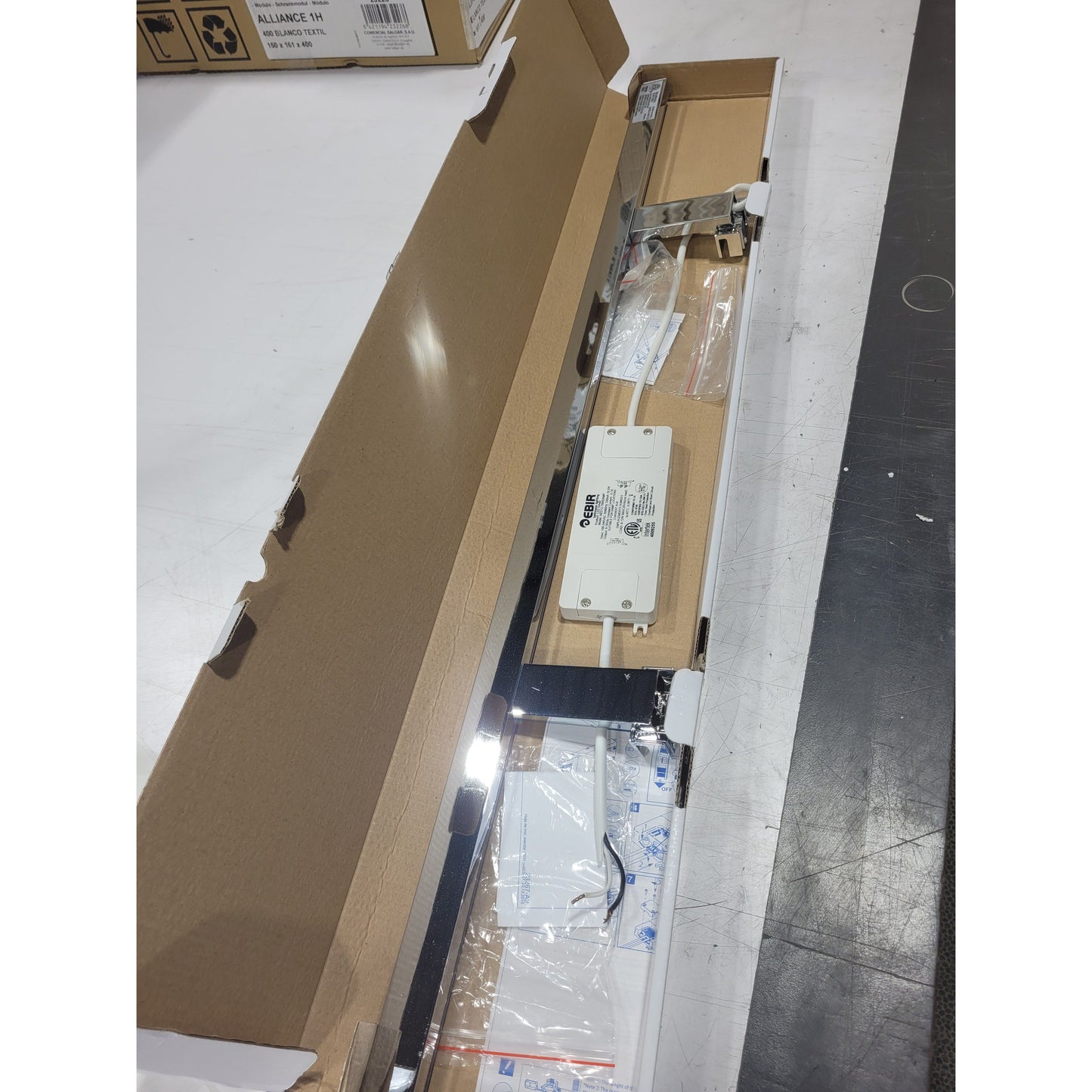 LED light Esther 32" (810mm) (Demo LED #J)
