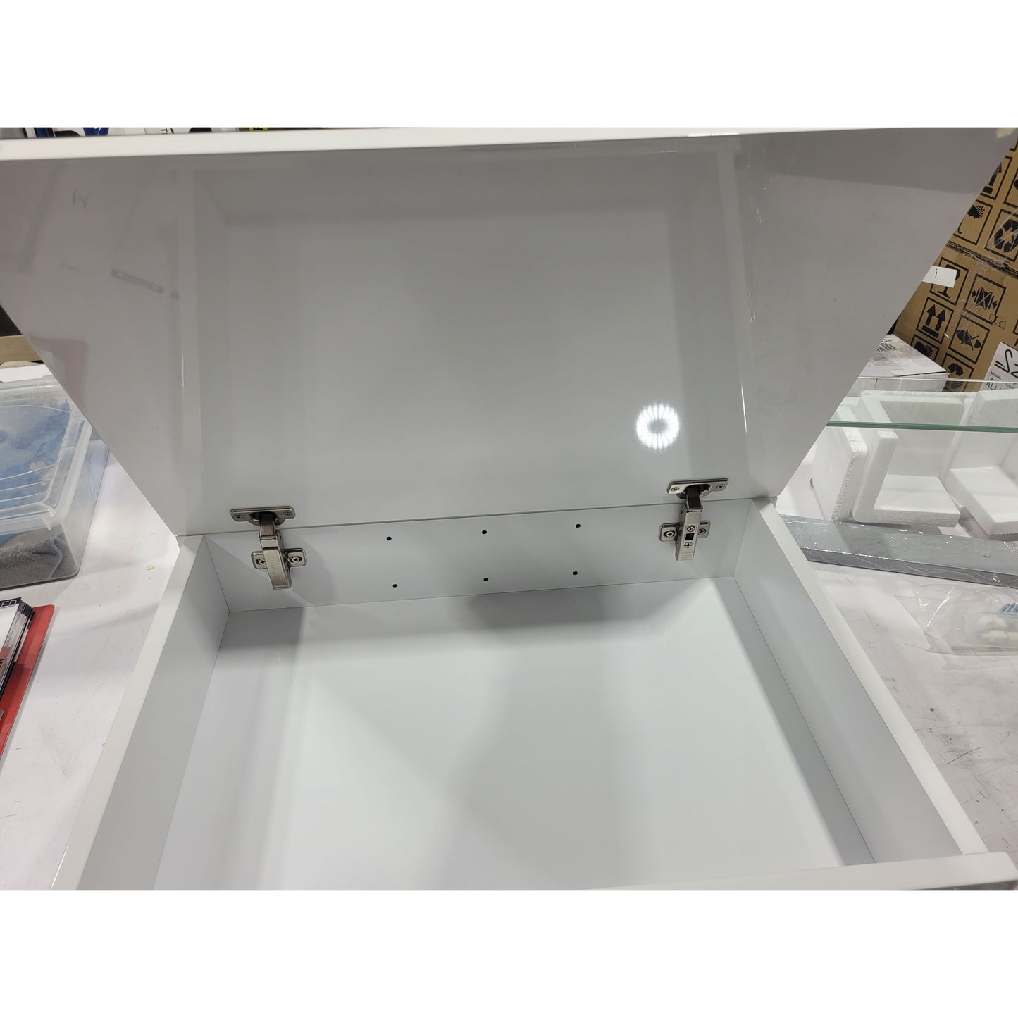 Medicine cabinet 16" gloss white with 1 mirror doors BOX-16-MC-WH (Demo medicine cabinet #M)