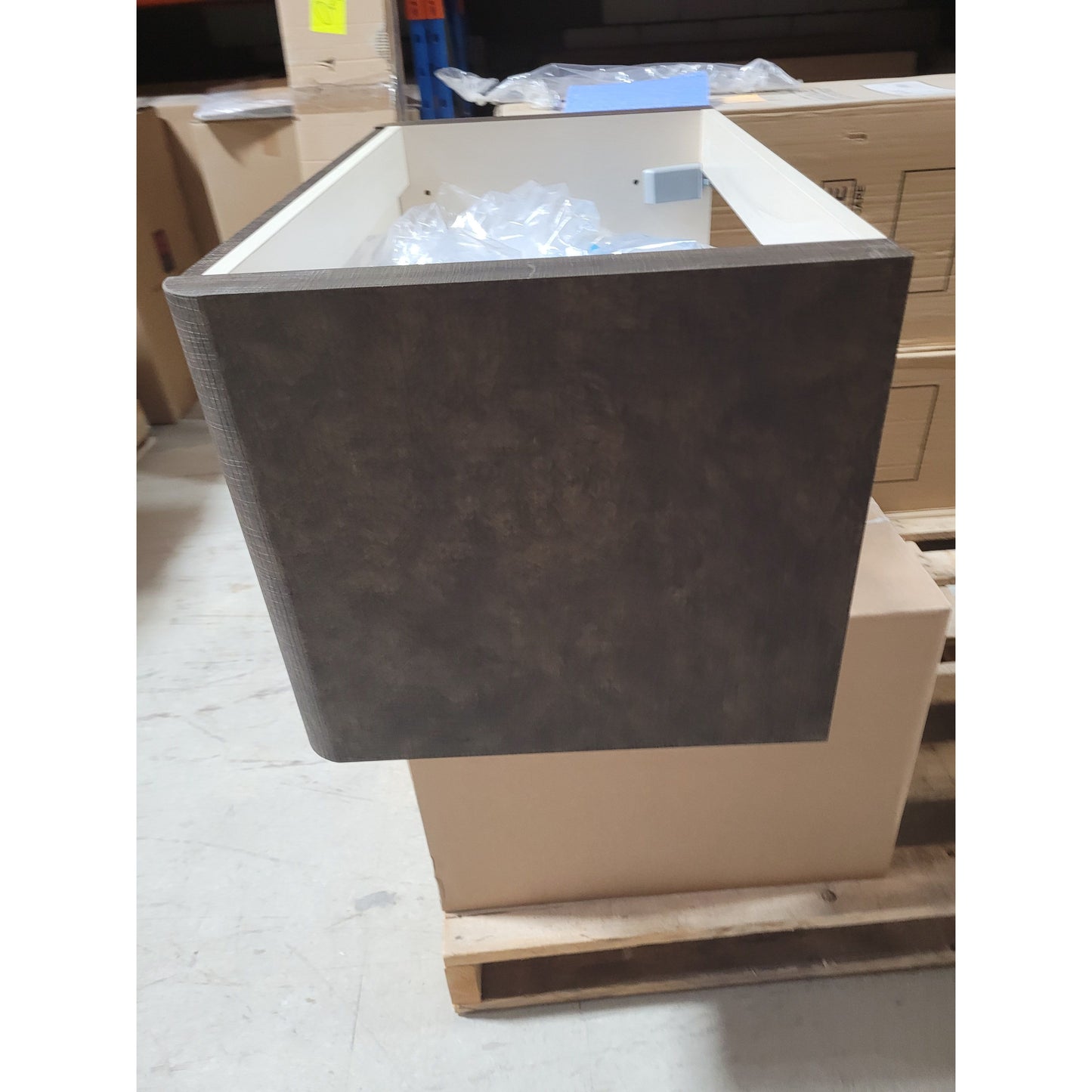 Vanity 32" (800) Aradia wall hung rust linen (Demo vanity #W)