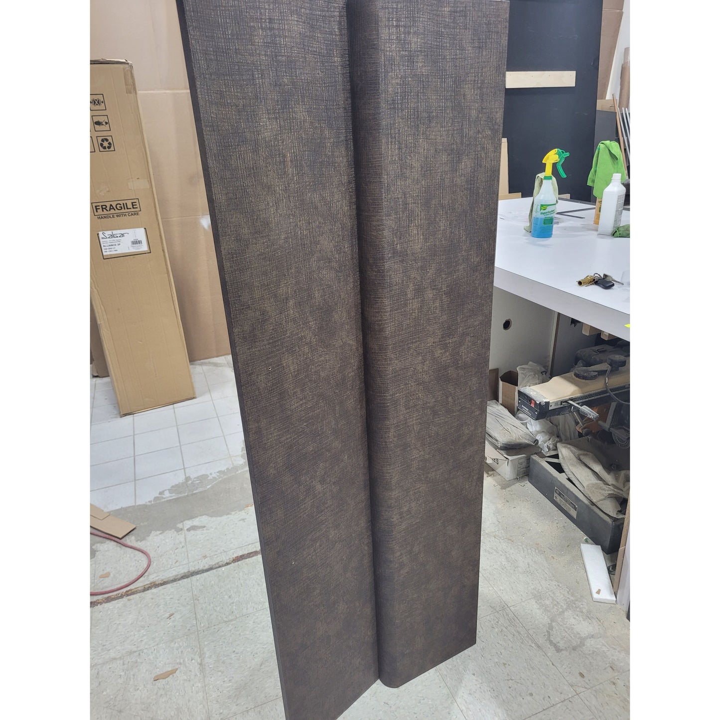 Linen cabinet Aradia wall hung rust linen (Demo linen cabinet #A-A)