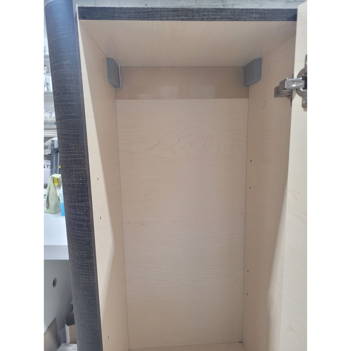 Linen cabinet Aradia wall hung rust linen (Demo linen cabinet #A-A)