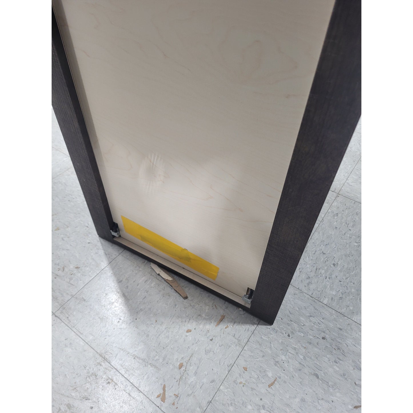 Linen cabinet Aradia wall hung rust linen (Demo linen cabinet #A-A)